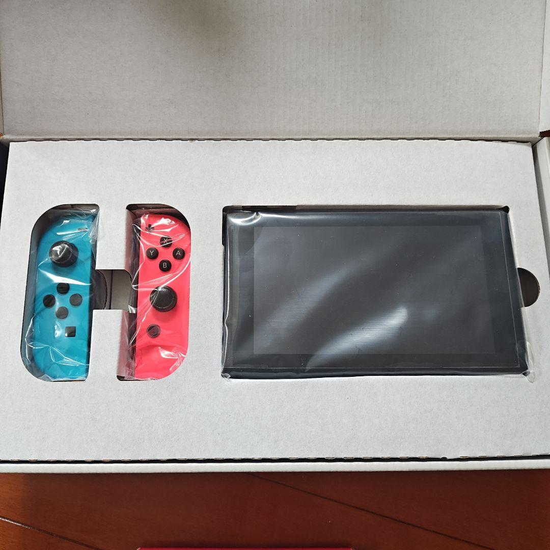 おまけ付き　Nintendo Switch ネオンブルー/ネオンレッド 本体