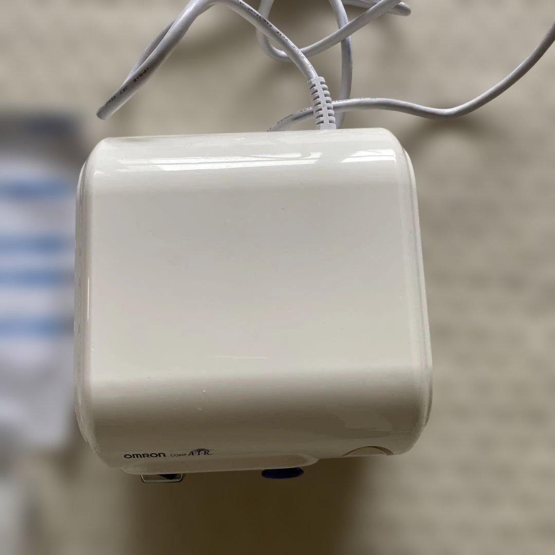 【収納ケース付き】NE-C28オムロンコンプレッサー式ネブライザー2019年購入