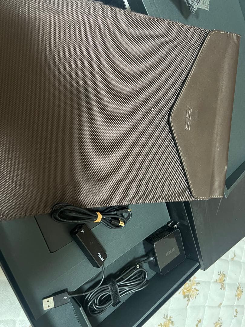 Windowsノート本体 ASUS Zenbook 13.3 UX31A i5 4G-128GB