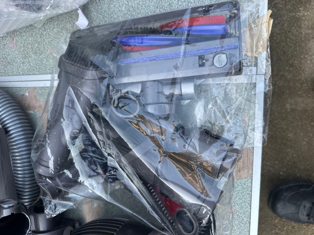 Dyson DC48 掃除機本体 グレー/レッド