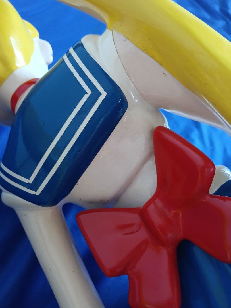エ*ん様 セーラームーンＲ 特大フィギュア