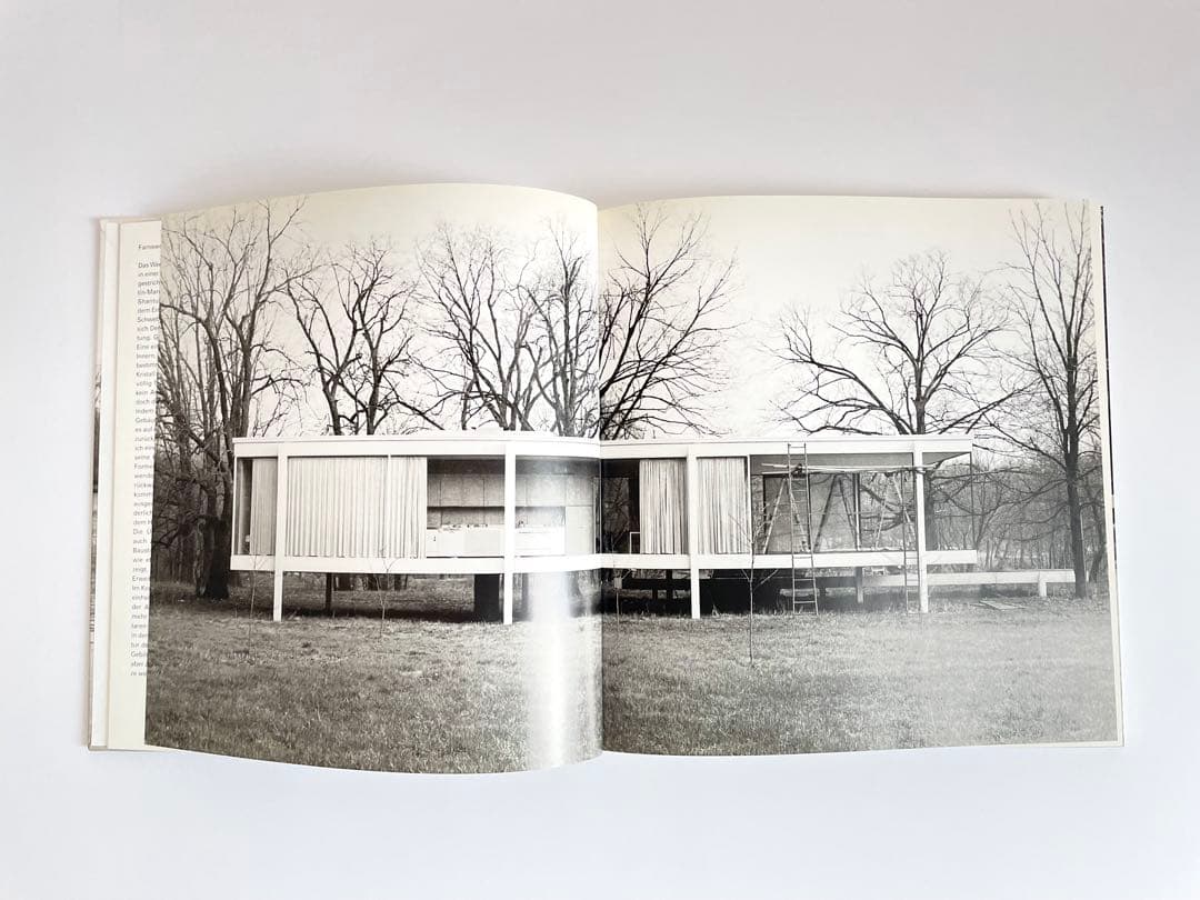 MIES VAN DER ROHE FARNSWORTH HOUSE ミース