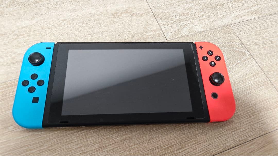 Nintendo Switch 本体 Joy-Con＆プロコン＆ソフト3点