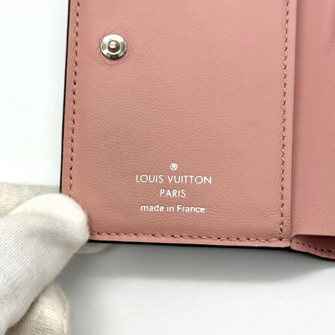 極美品 ルイヴィトン 二つ折財布 ポルトフォイユ クレア M81658