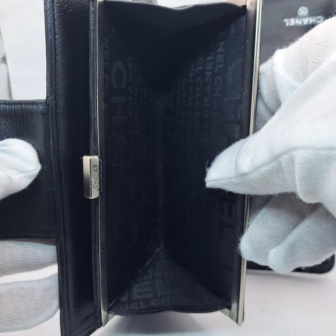 訳あり　CHANEL　アイコンライン　二つ折り財布　がま口　ブラック　長財布