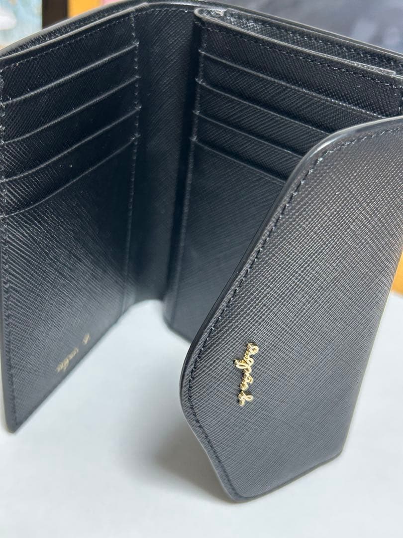 agnes b. アニエスベー 二つ折り財布 ブラック レザー コンパクト財布