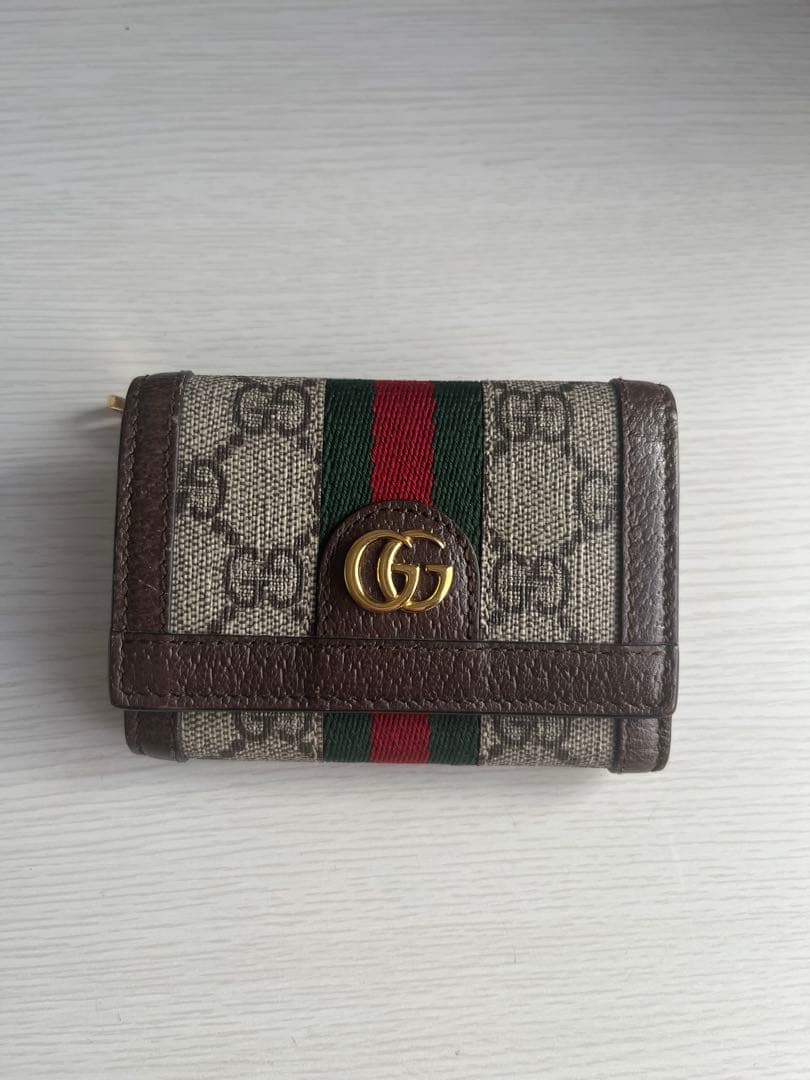 Gucci 三つ折り財布