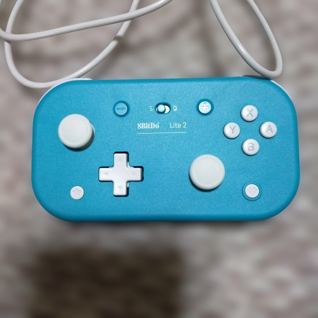 ★箱付完動品★NintendoSwitchネオン中古（8bitコントローラー付）