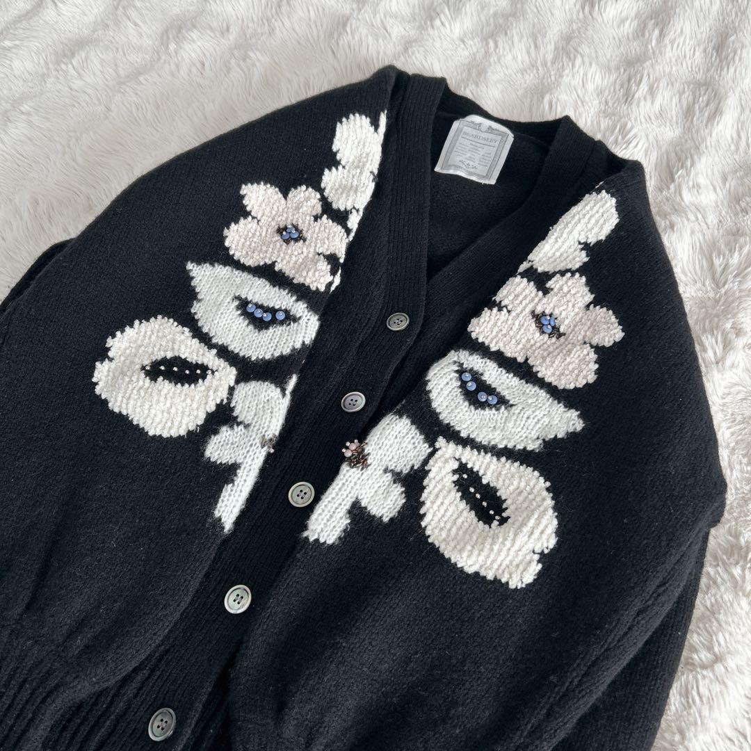 新品✨ ビアズリー★袖ジャガードカーディガン　花柄　ビーズ　黒