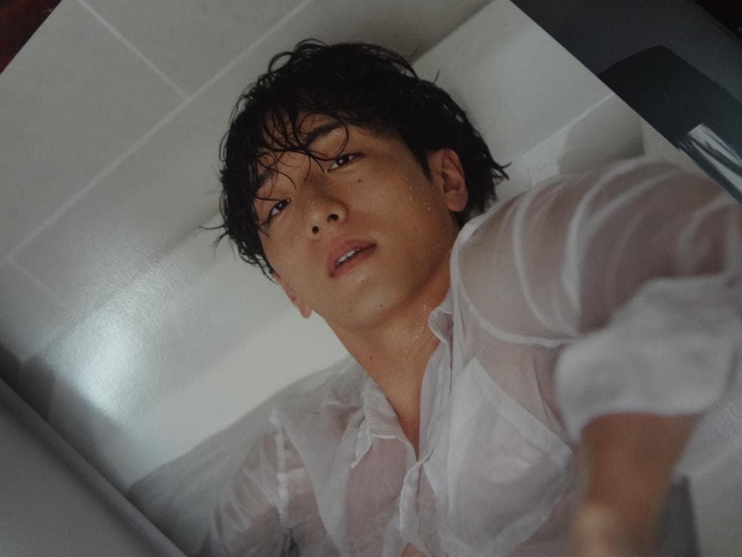 大貫勇輔 写真集『le mec』とDVDセット