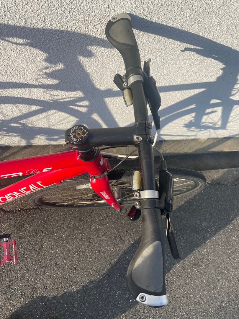 LOUIS GARNEAU TR LITE Eクロスバイク　油圧ディスク