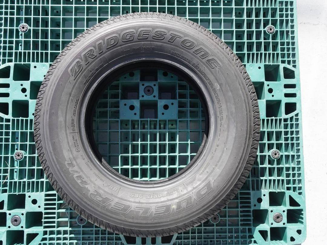 近*志様 極上　新車外し BS デューラー H/L 852 195/80R15