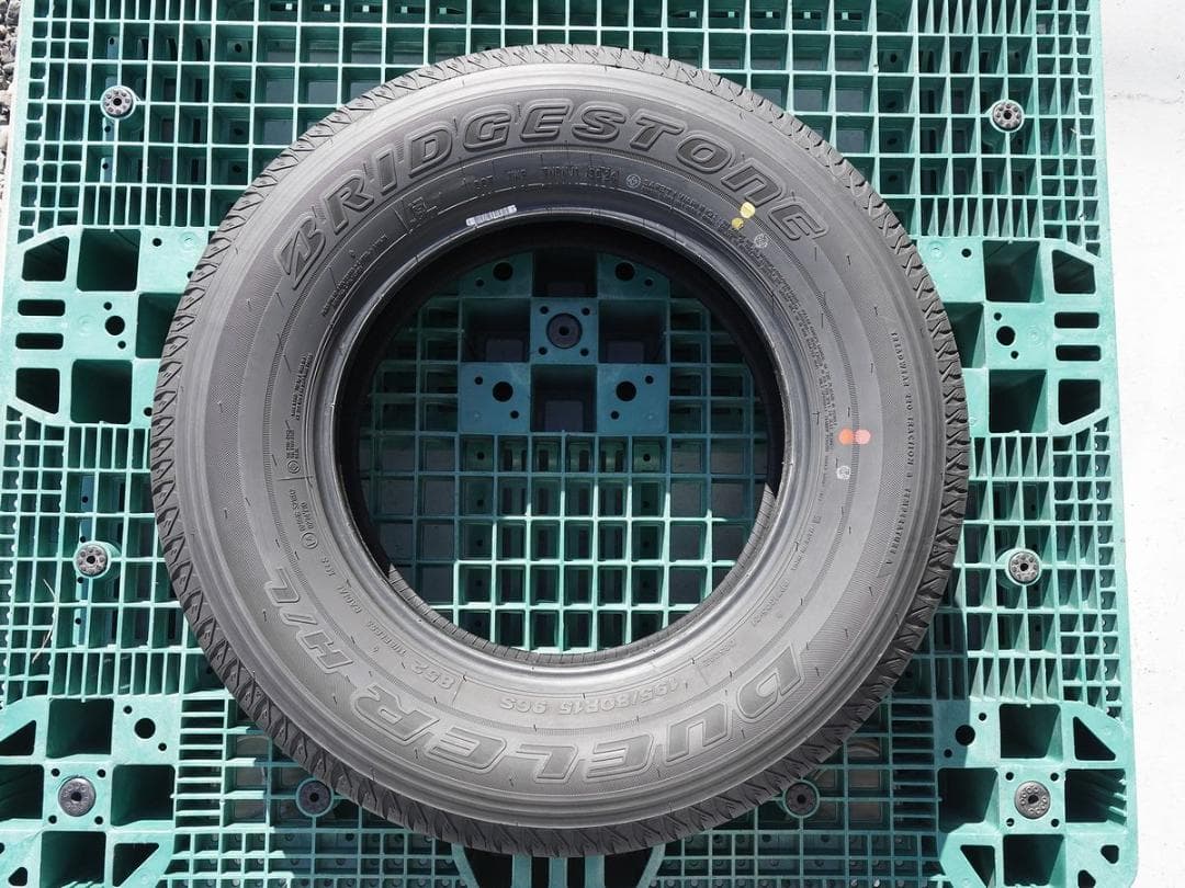 近*志様 極上　新車外し BS デューラー H/L 852 195/80R15