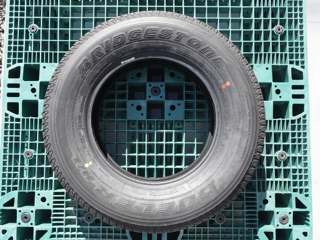近*志様 極上　新車外し BS デューラー H/L 852 195/80R15