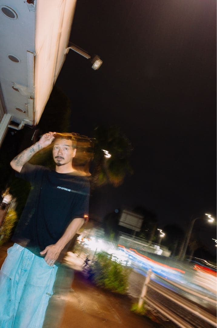 トップス NOMADIK 777 GANJI SKULL KURO TEE