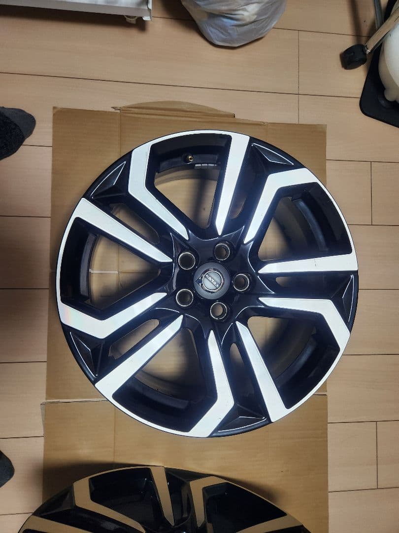 ②ボルボ 純正 18インチ 7.5J +50 5H PCD108　2本　美品
