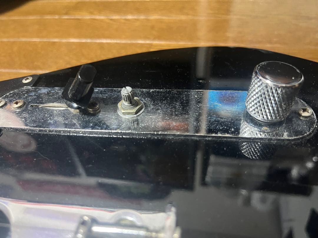 Earl　Squier by fender TelecasterMシリアル