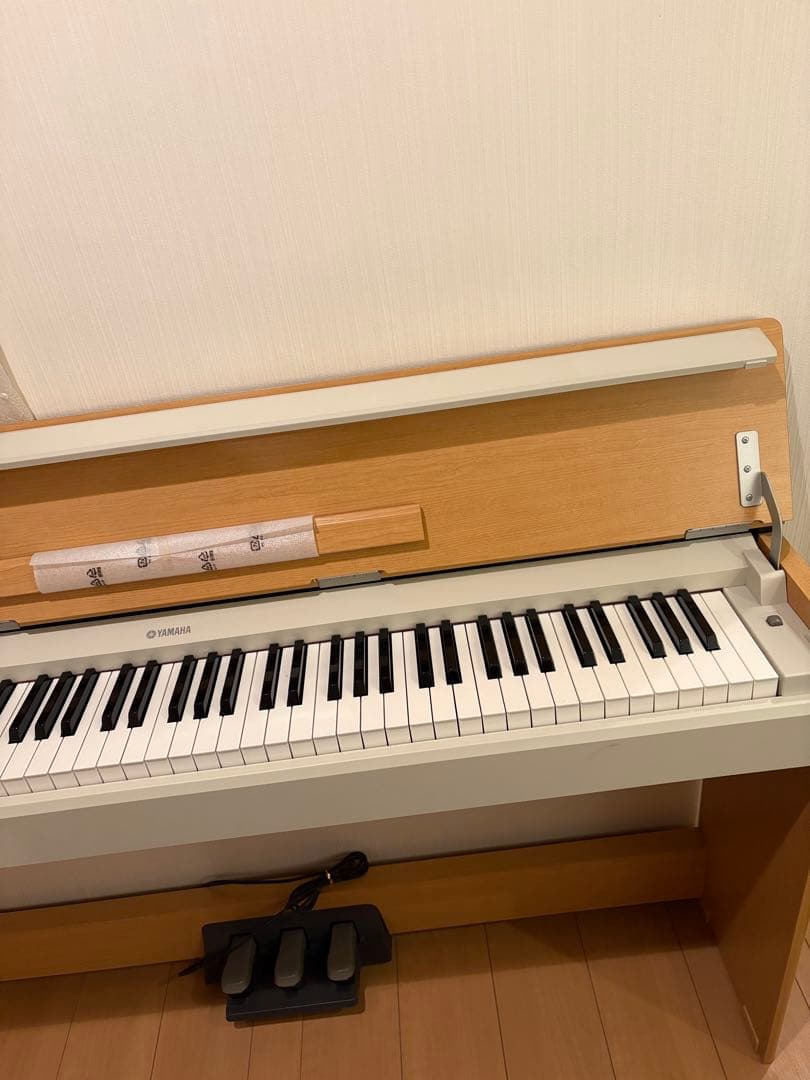 YAMAHA ヤマハ 電子ピアノYDP−S30 たのめる便匿名配送料込み付属楽譜