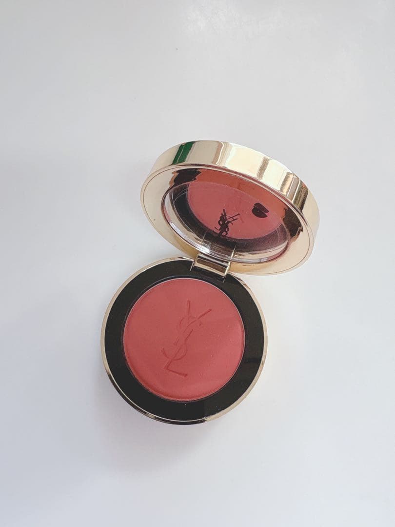 YSL メイクミーブラッシュパウダー　37