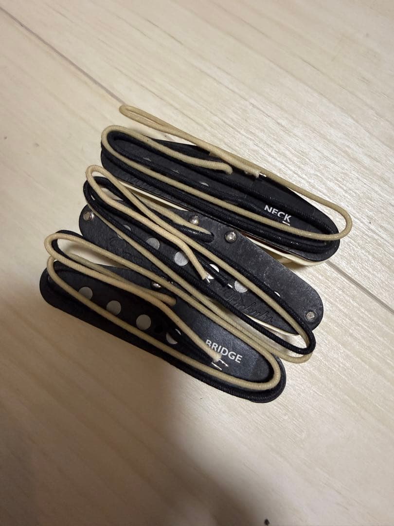 【Bare Knuckle】 '63 Veneer Board stratSet