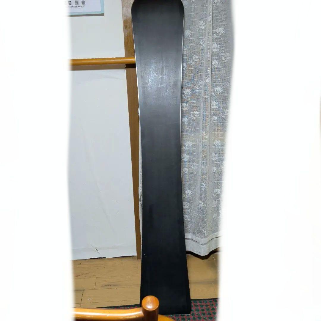 フォルクル　スノ−ボ−ドRT Sドイツ製。アルペンモデル。中古良品。158cm