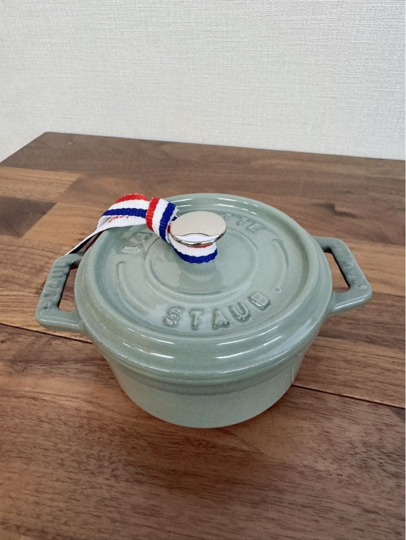 【新品未使用】STAUB ストウブ　ココット10cm
