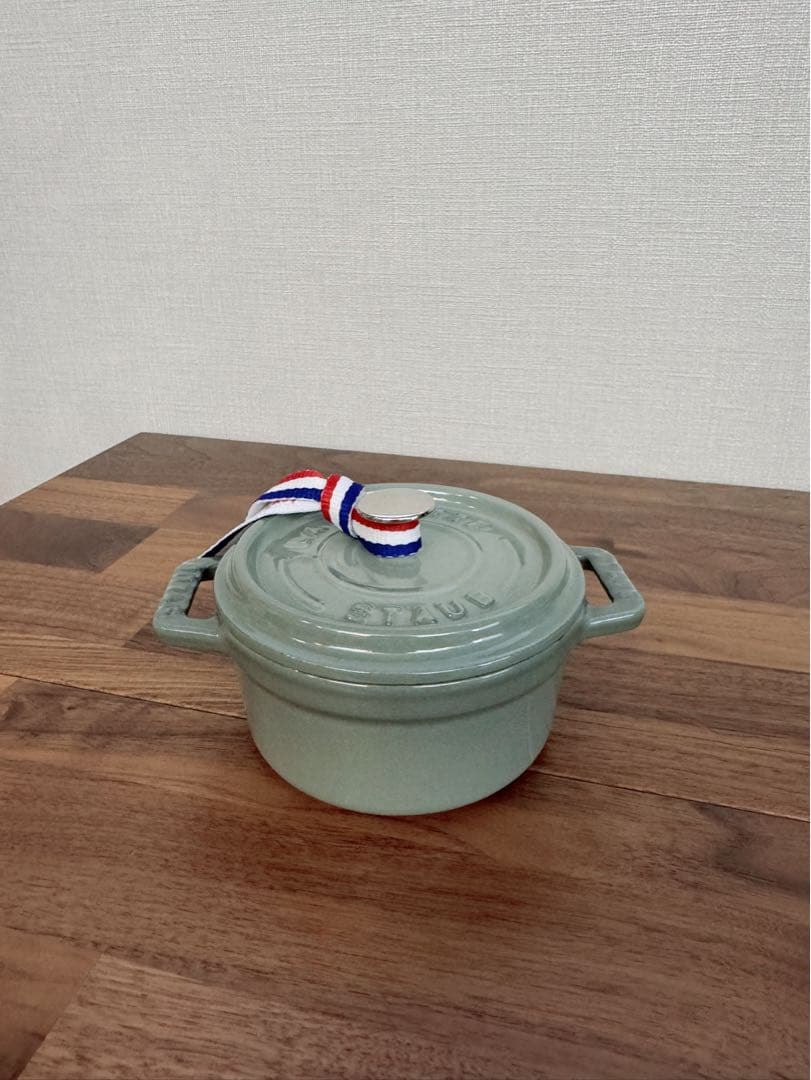 【新品未使用】STAUB ストウブ　ココット10cm