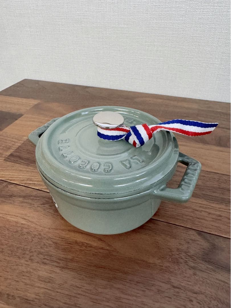 【新品未使用】STAUB ストウブ　ココット10cm