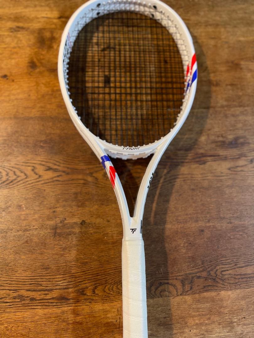 【2本分】Tecnifibre T-FIGHT 305s【バランス307mm】