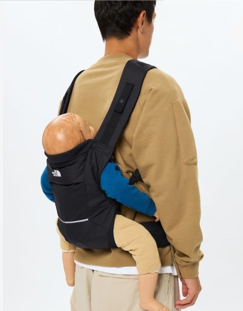 【新品】ノースフェイス　ベビーキャリアー　コンパクトキャリア　抱っこ紐　ブラック