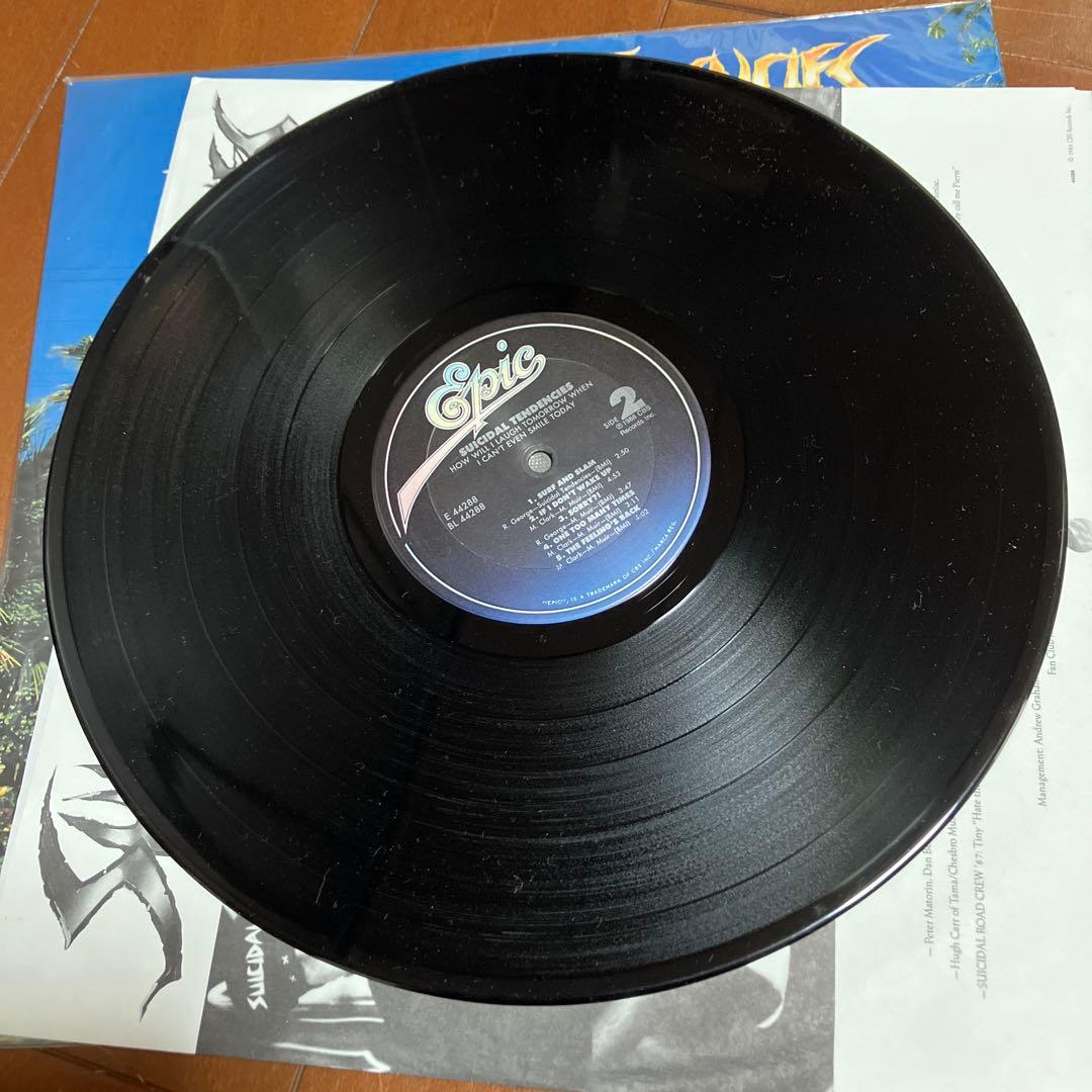 スーサイダル・テンデンシーズ レコード