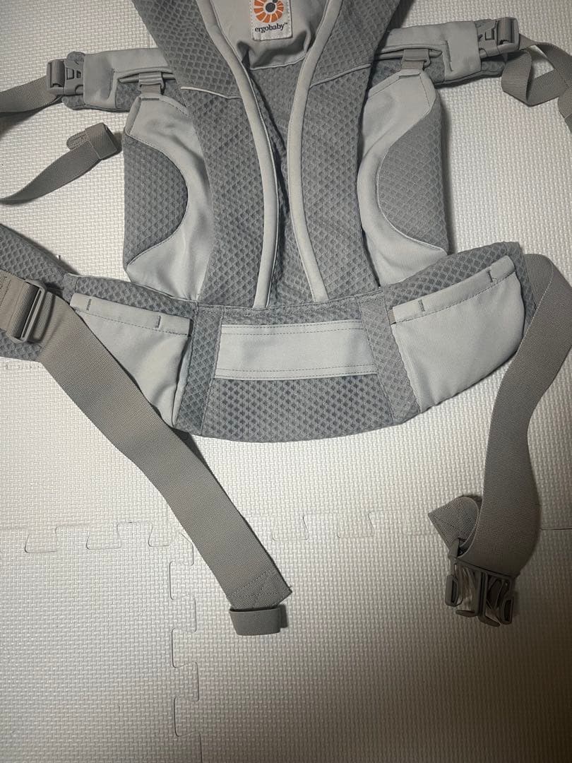 ERGO baby OMNI BREEZE オムニブリーズ　抱っこ紐 グレー