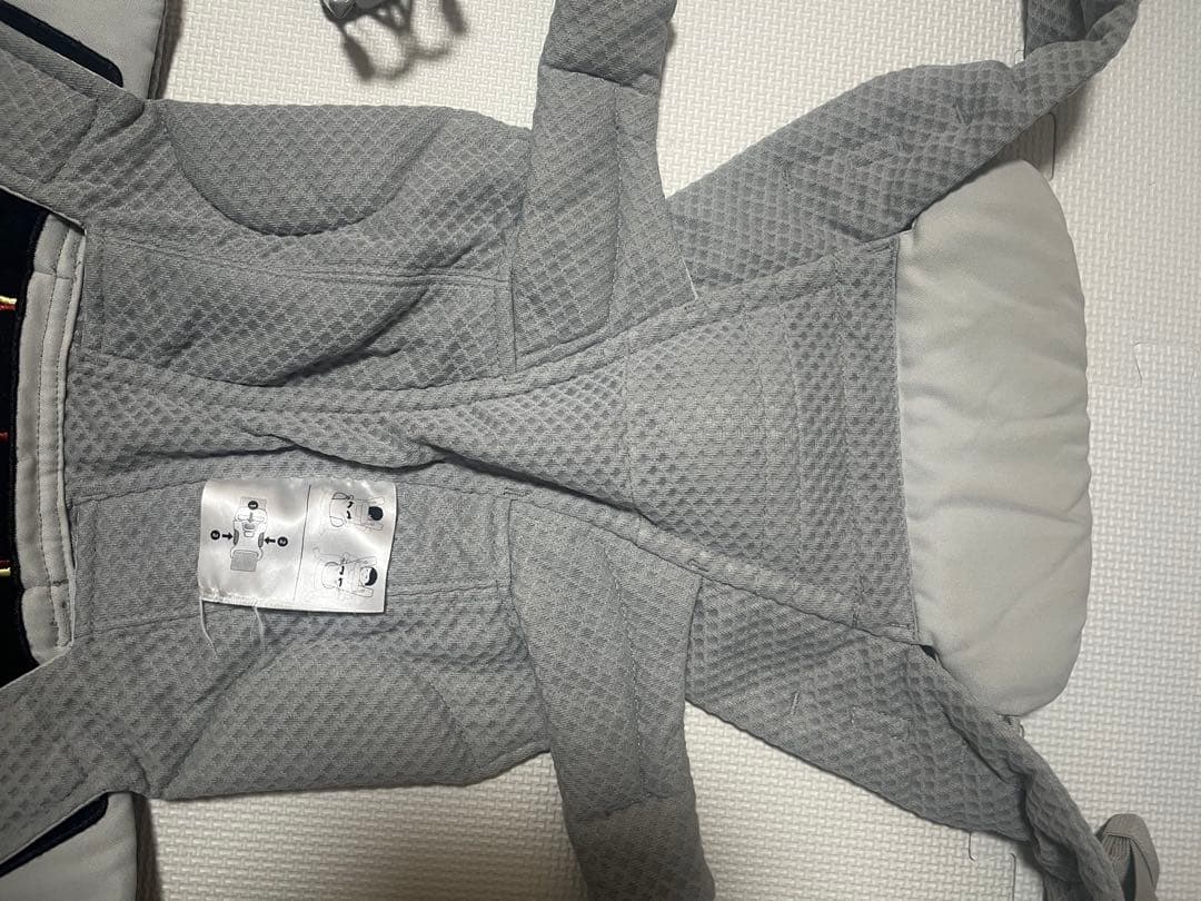 ERGO baby OMNI BREEZE オムニブリーズ　抱っこ紐 グレー