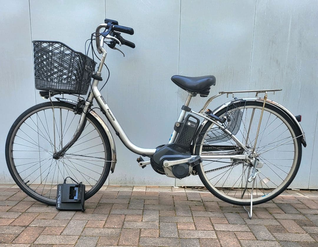パナソニック♪電動アシスト自転車♪ViVi♪爽やかシルバー♪３段変速♪