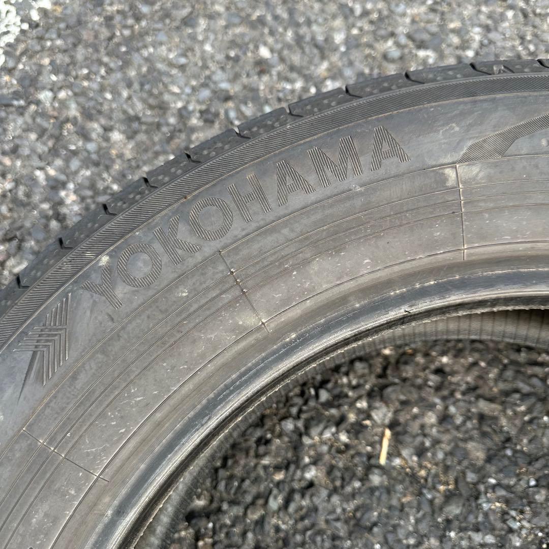 YOKOHAMA 215/60R17 タイヤ 4本 BluEarth-RV03