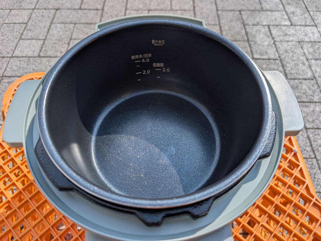 アイリスオーヤマ　電気圧力鍋　2022　KPC−MA3−G