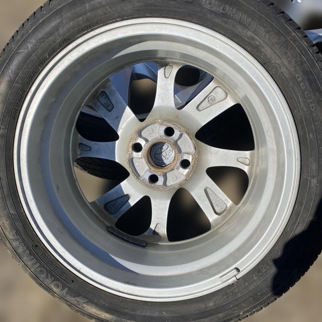 Yokohama 16インチタイヤとToyotaホイールセット