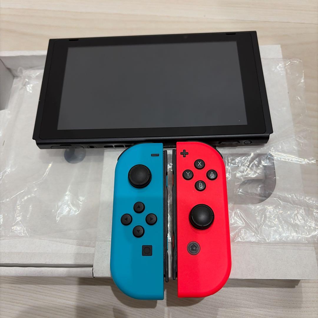 Nintendo Switch 本体 動作確認済み 美品 おまけ付き