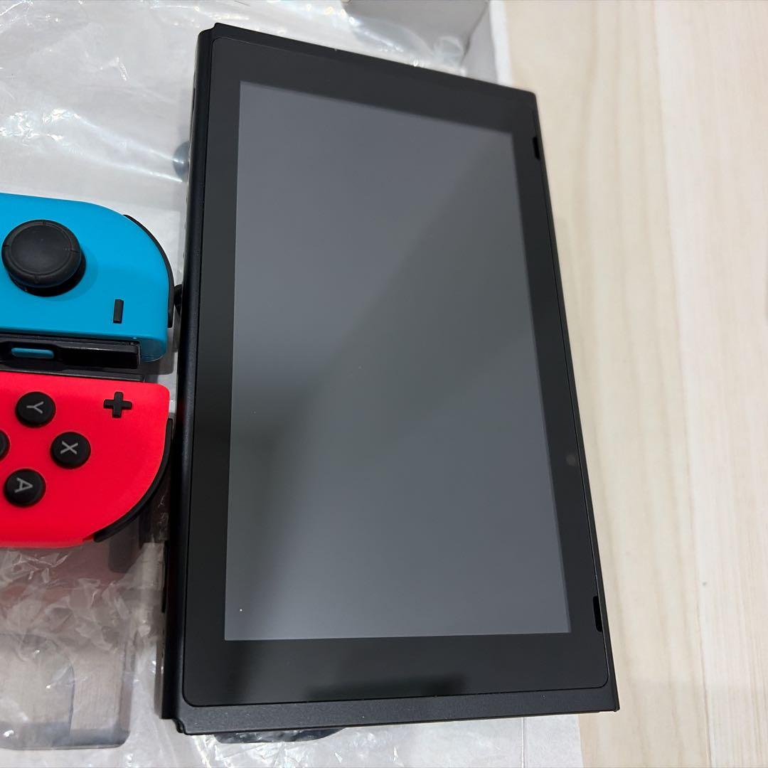 Nintendo Switch 本体 動作確認済み 美品 おまけ付き