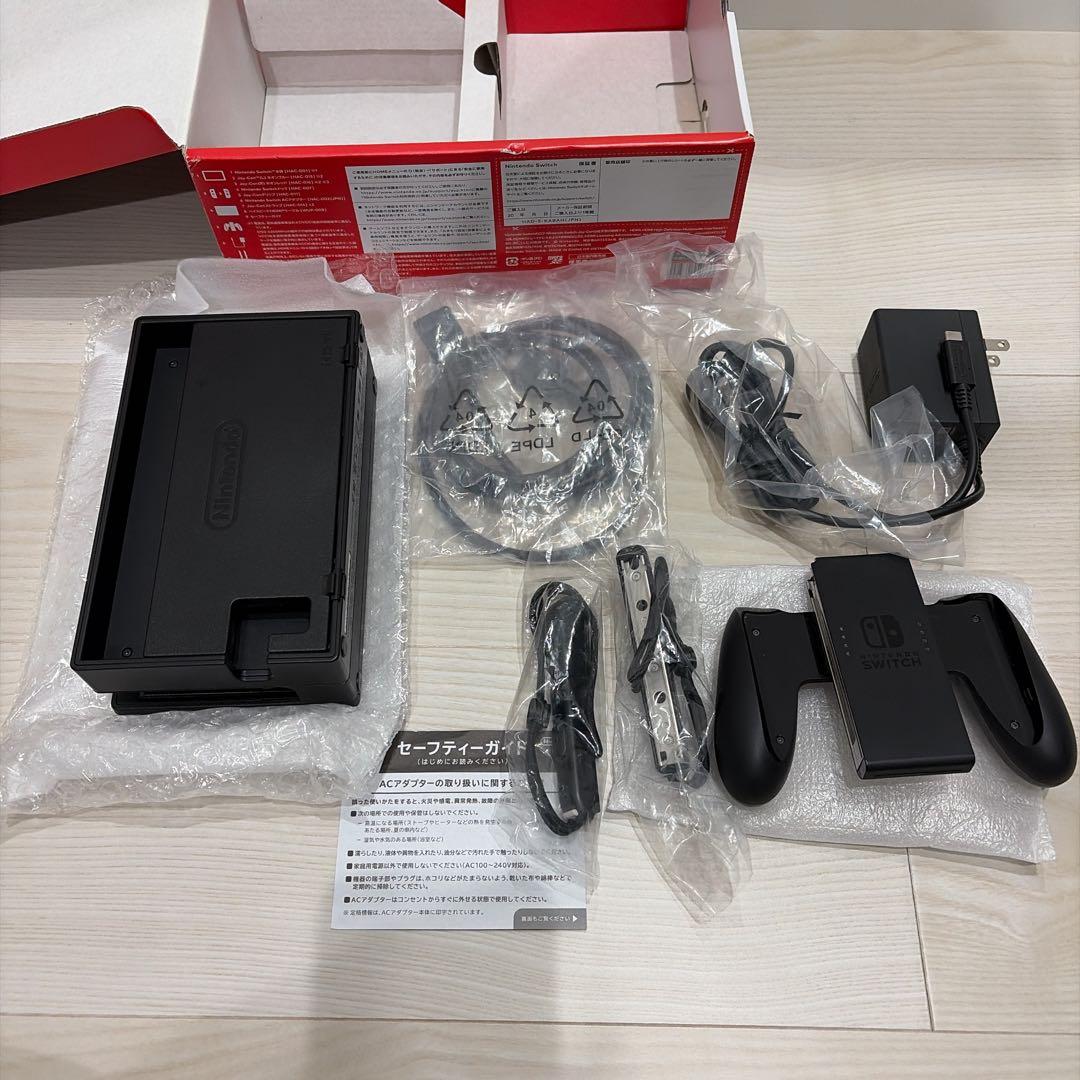 Nintendo Switch 本体 動作確認済み 美品 おまけ付き