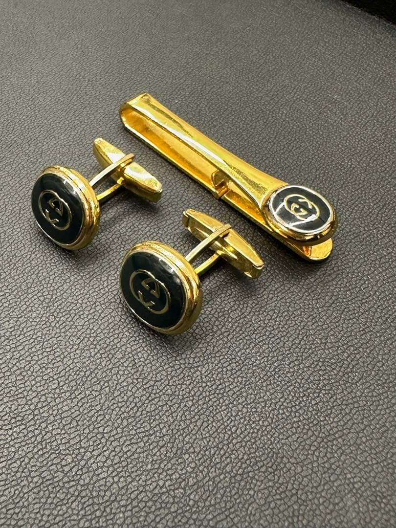 GUCCI カフス&タイピン　セット