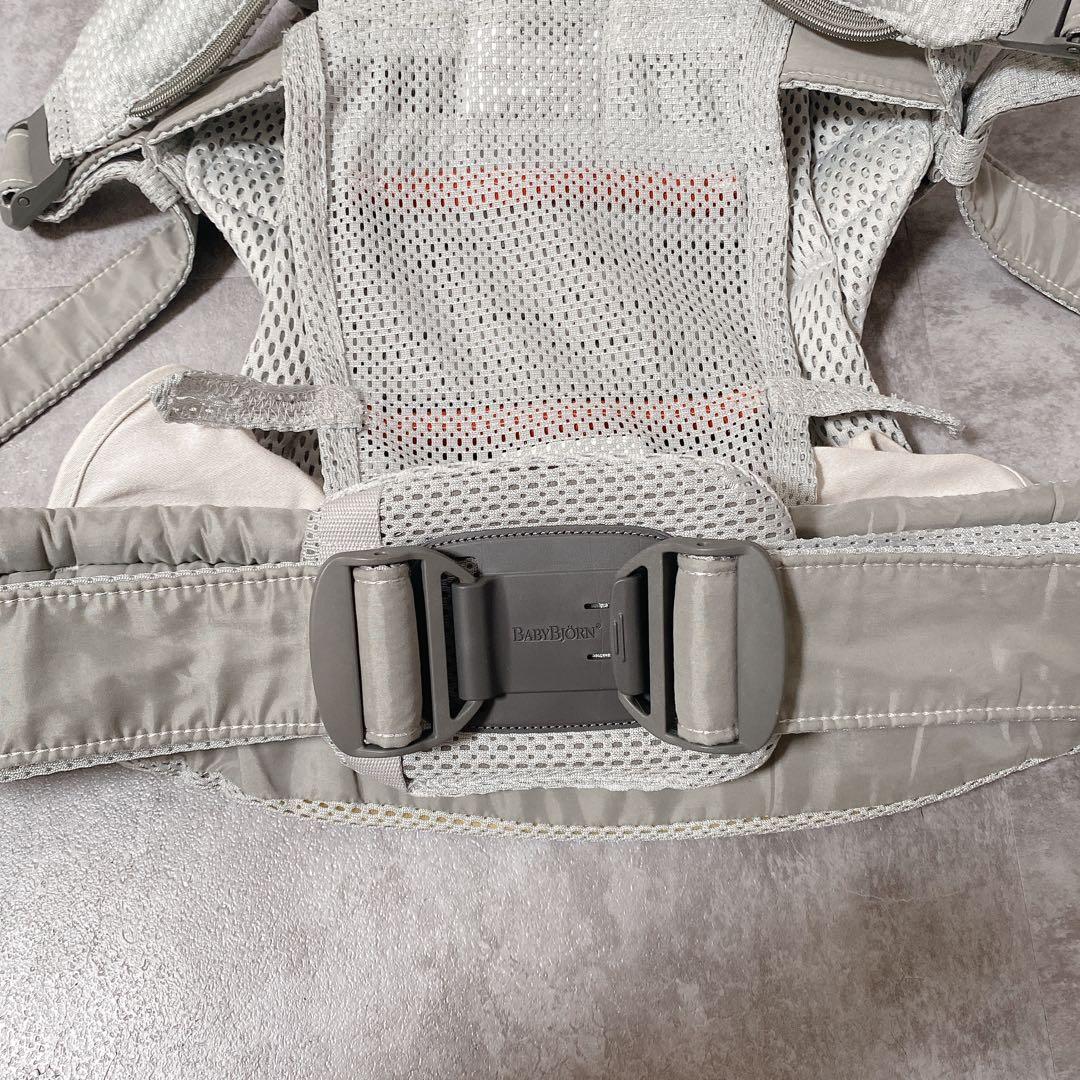 人気✨babybjorn ベビービョルン ハーモニー 抱っこ紐 シルバー