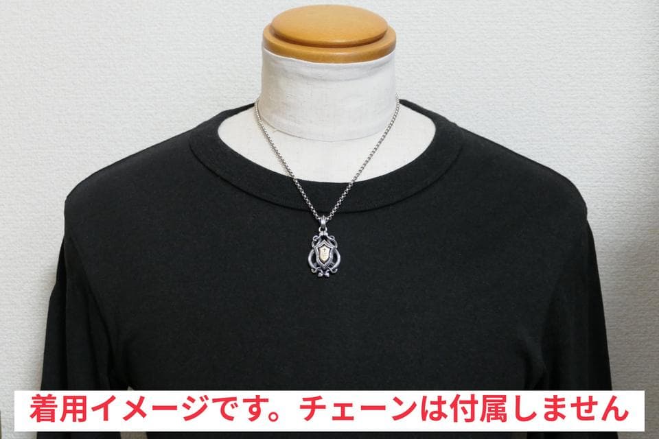 美品　ディールデザイン　シールド　ネックレス　トップ　真鍮