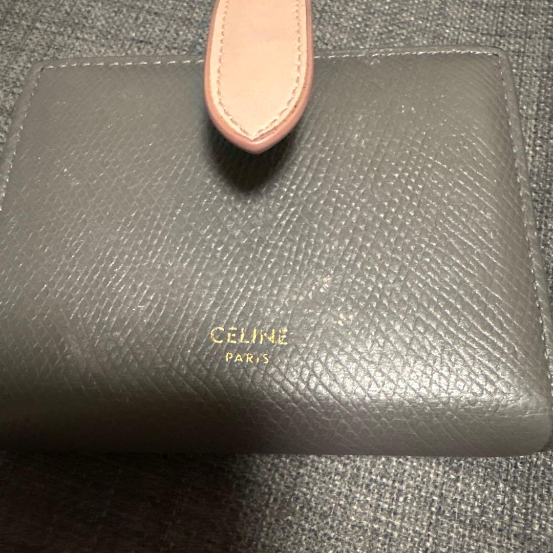 CELINE 2つ折り財布 グレー ピンク