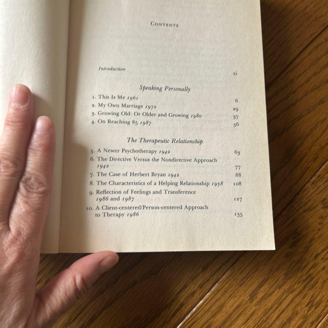 クライアント中心療法　The Carl Rogers readers 2 冊