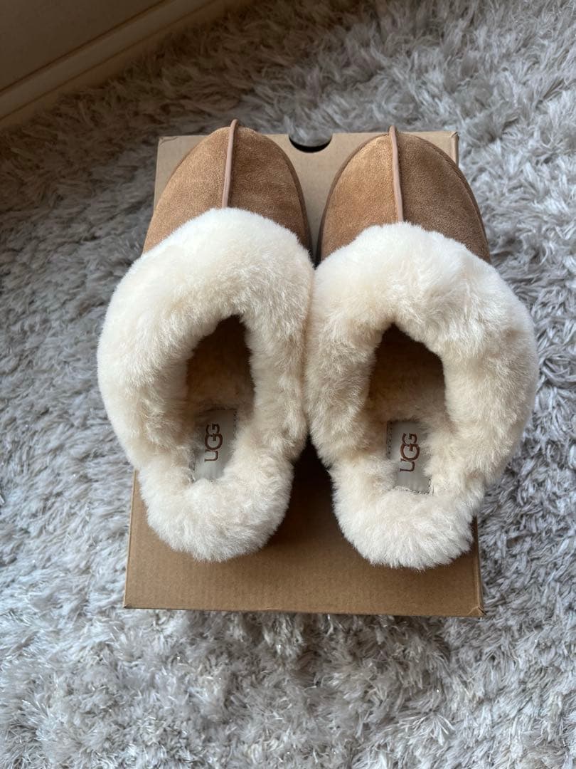 UGG スリッポン ムートン
