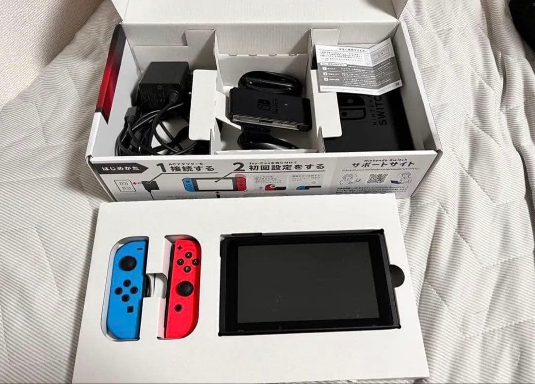 Nintendo Switch ネオンブルー/ネオンレッド 本体とProコン付