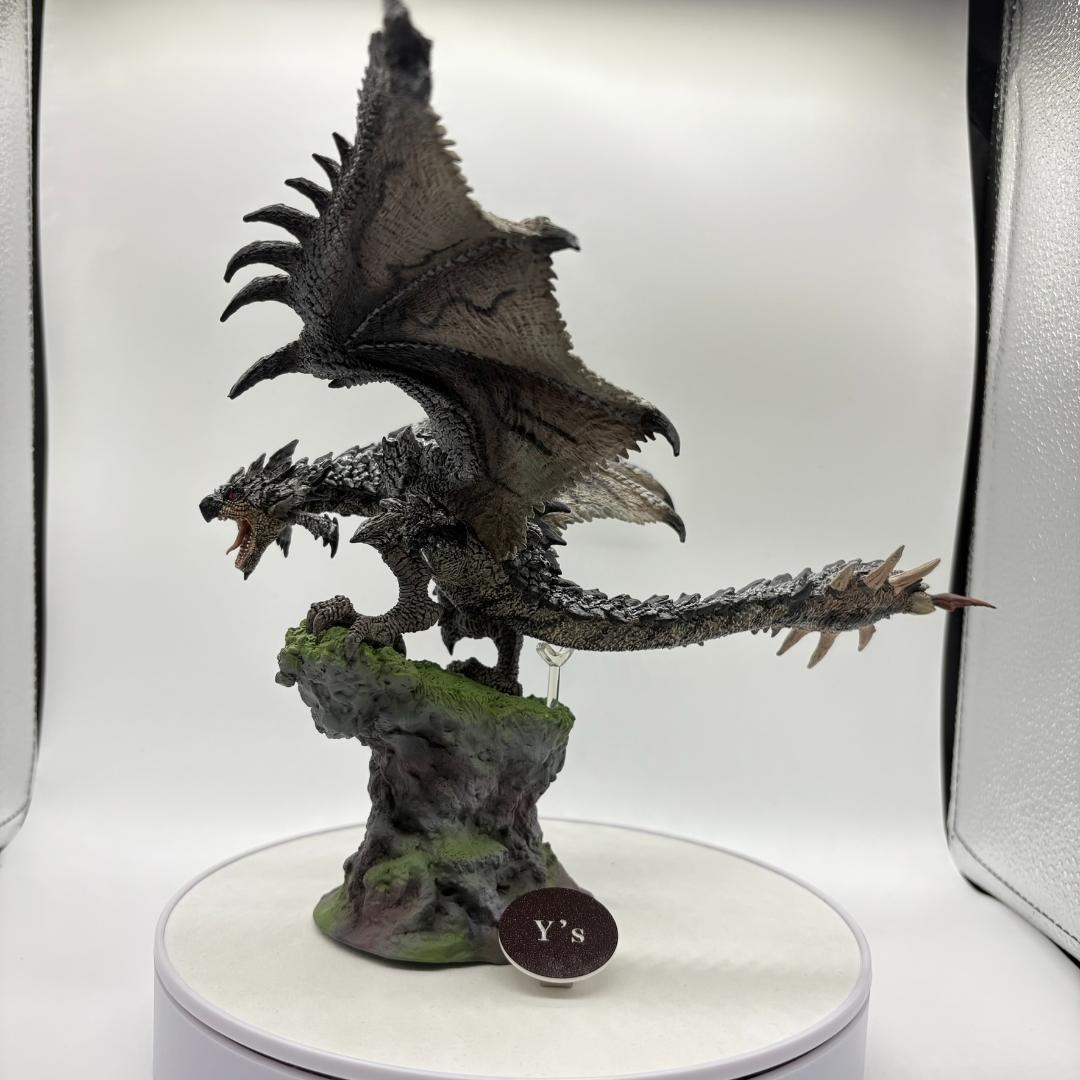 カプコン モンスターハンター クリエイターズモデル 銀火竜リオレウス フィギュア