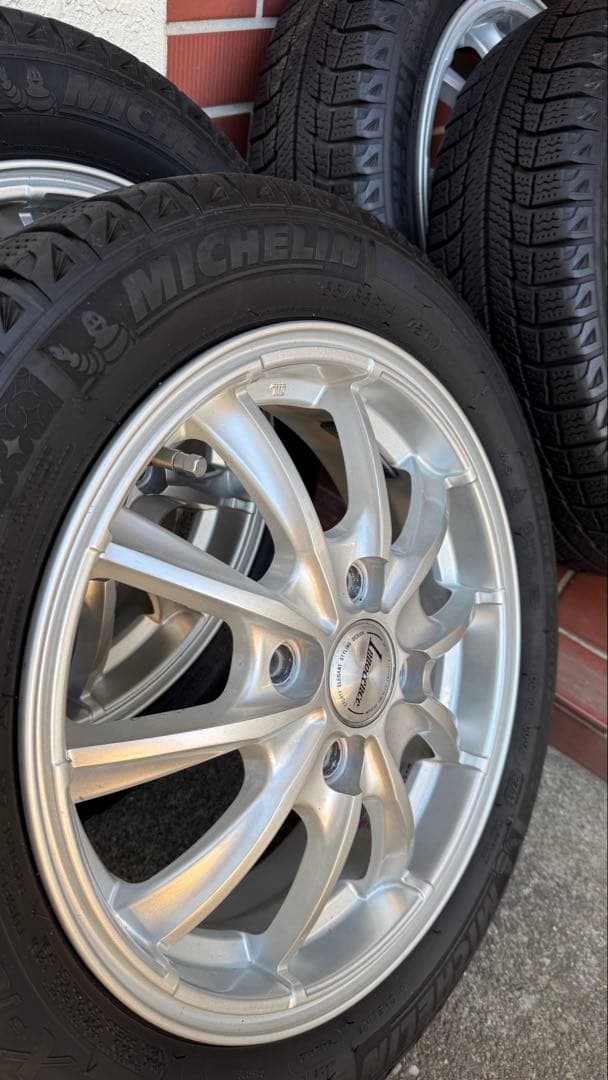 スタッドレス タイヤ ホイール PCD100 4穴