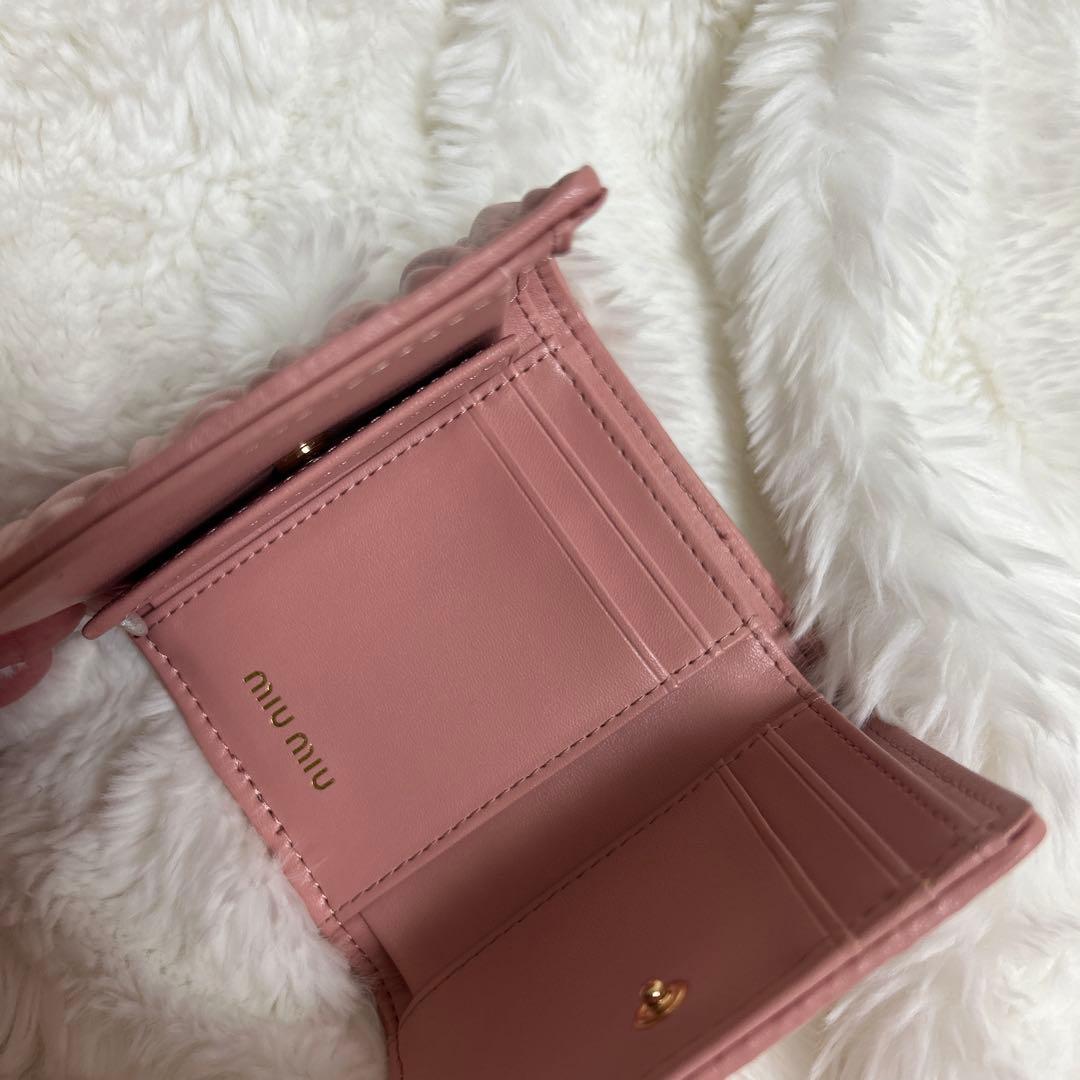 miumiu 三つ折財布 ピンク